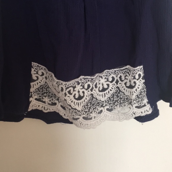 Lace Tank - Picture 2 of 3